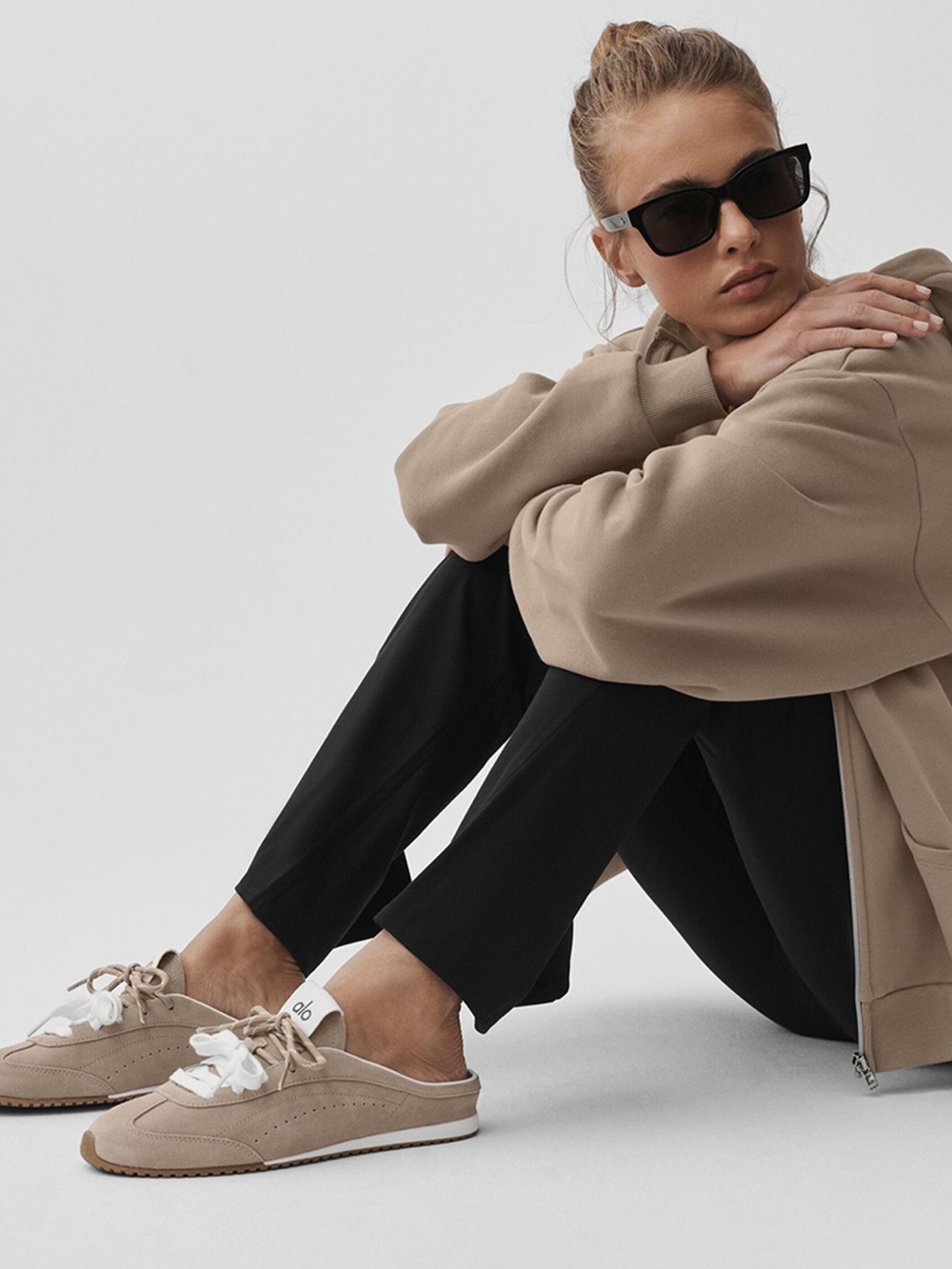 ⚡️🆕🤎ALO Yoga Sunset Sneaker Mule in Gravel size 6.5W - Picture 6 of 16